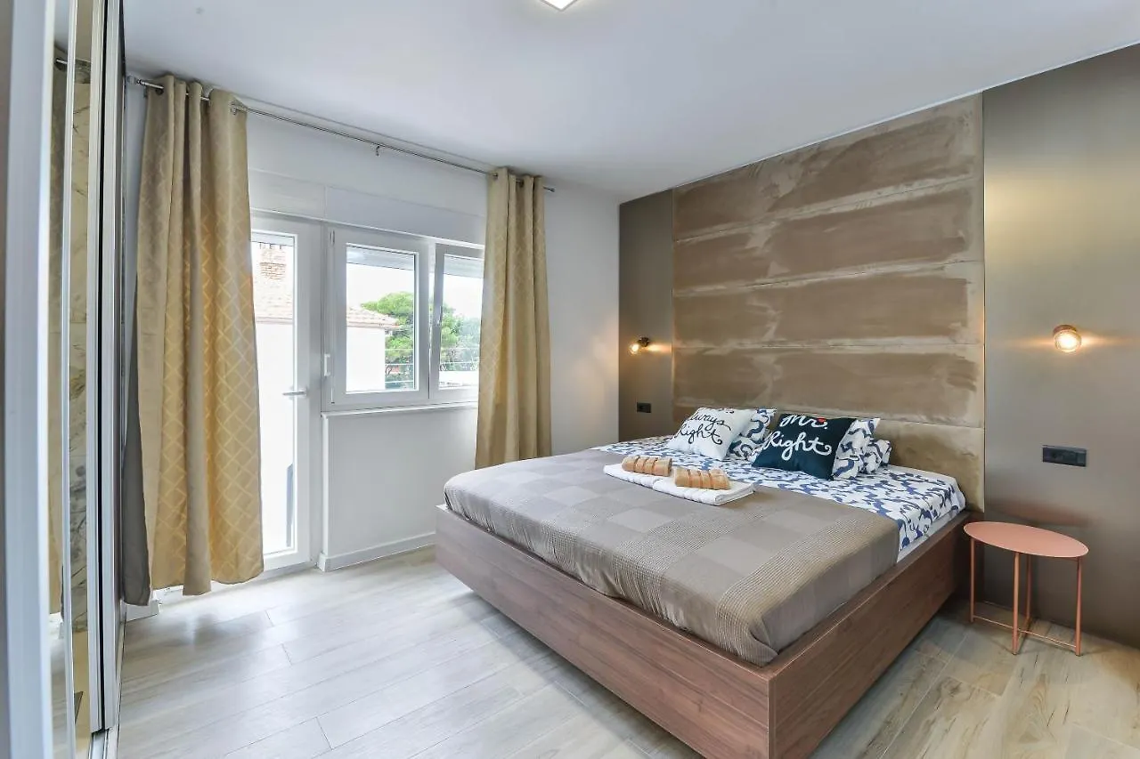 Crowonder Borik Apartment Near The Sea With 2 Balcony, Garden And Bbq Zara