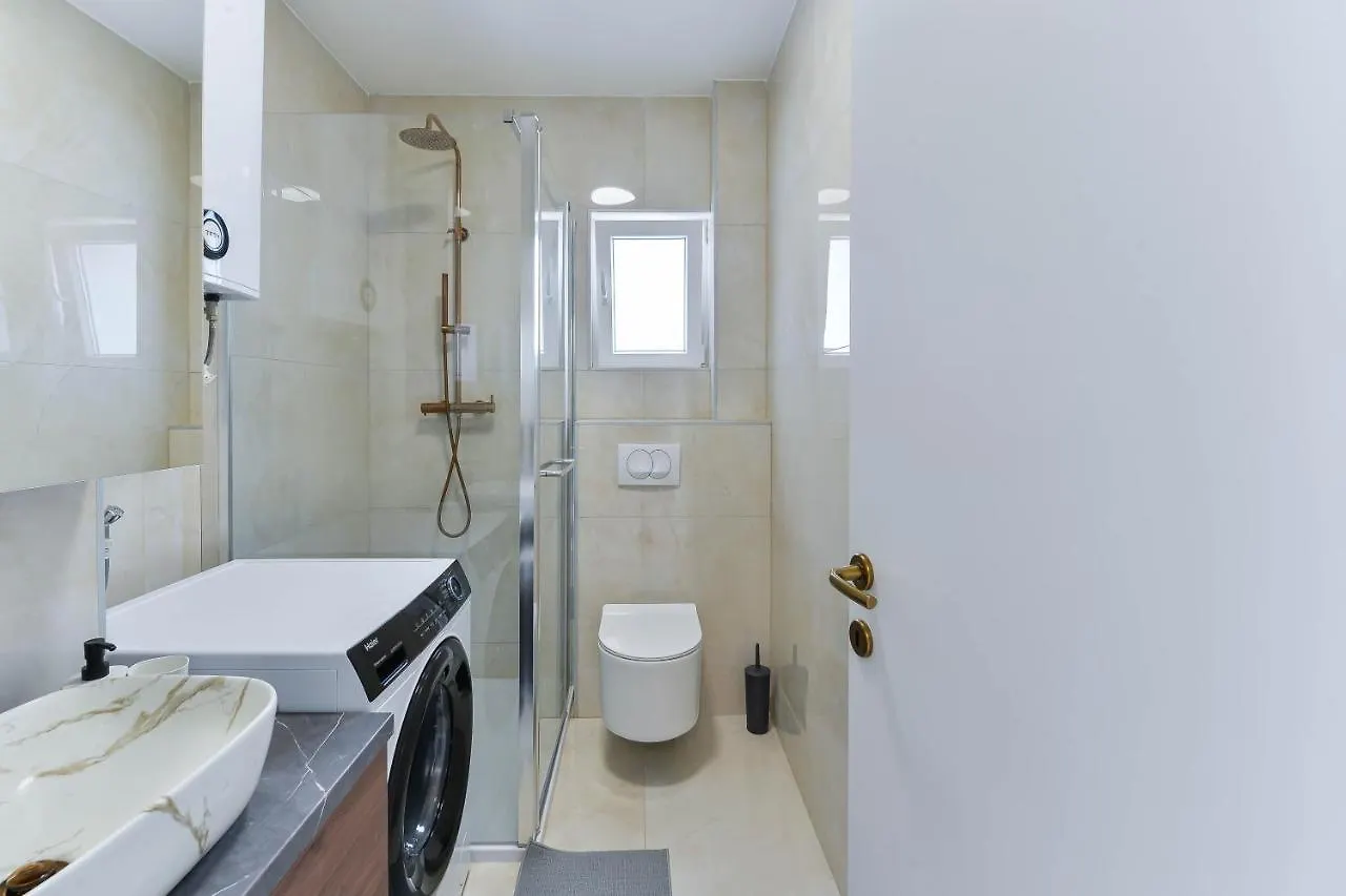 Crowonder Borik Apartment Near The Sea With 2 Balcony, Garden And Bbq Zara 0*,  Croazia